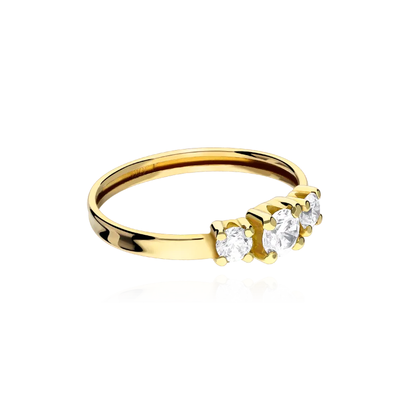 18k Gold Ring with Three Böhlen Zirconias