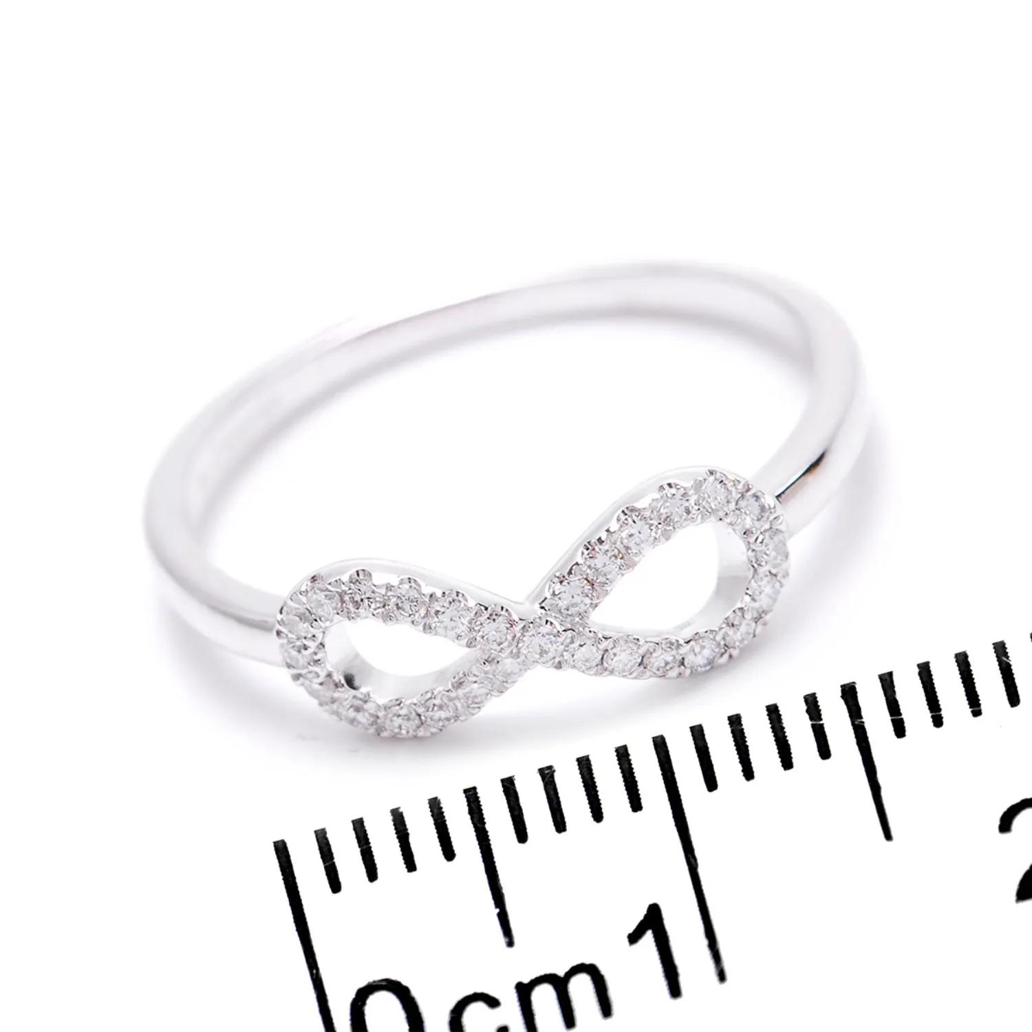 White Gold 18k Petite INFINITY Ring - Suitable for Daily Wear