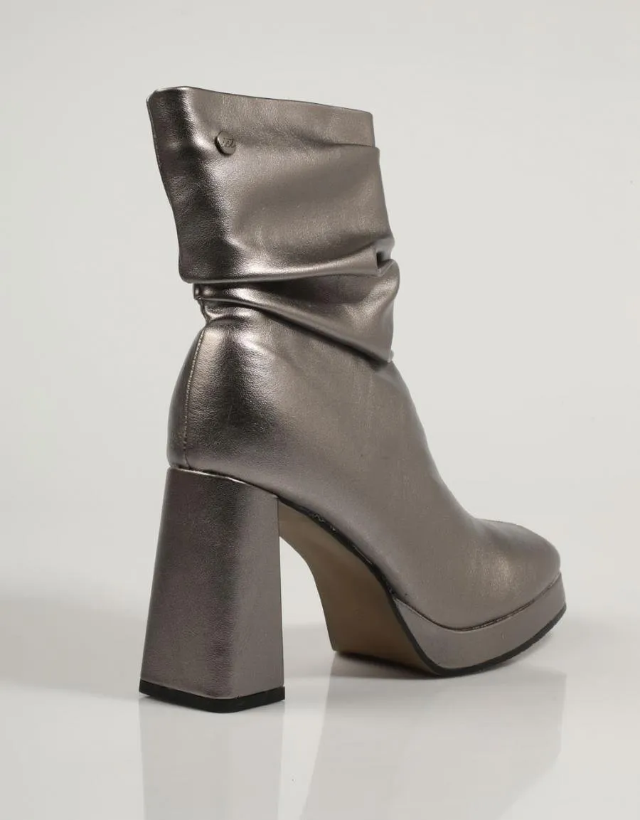 Silver ISTERIA 23179 ankle boots 84095