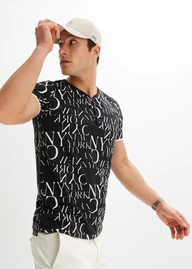 Henley neck shirt with slim fit and short sleeve Black print