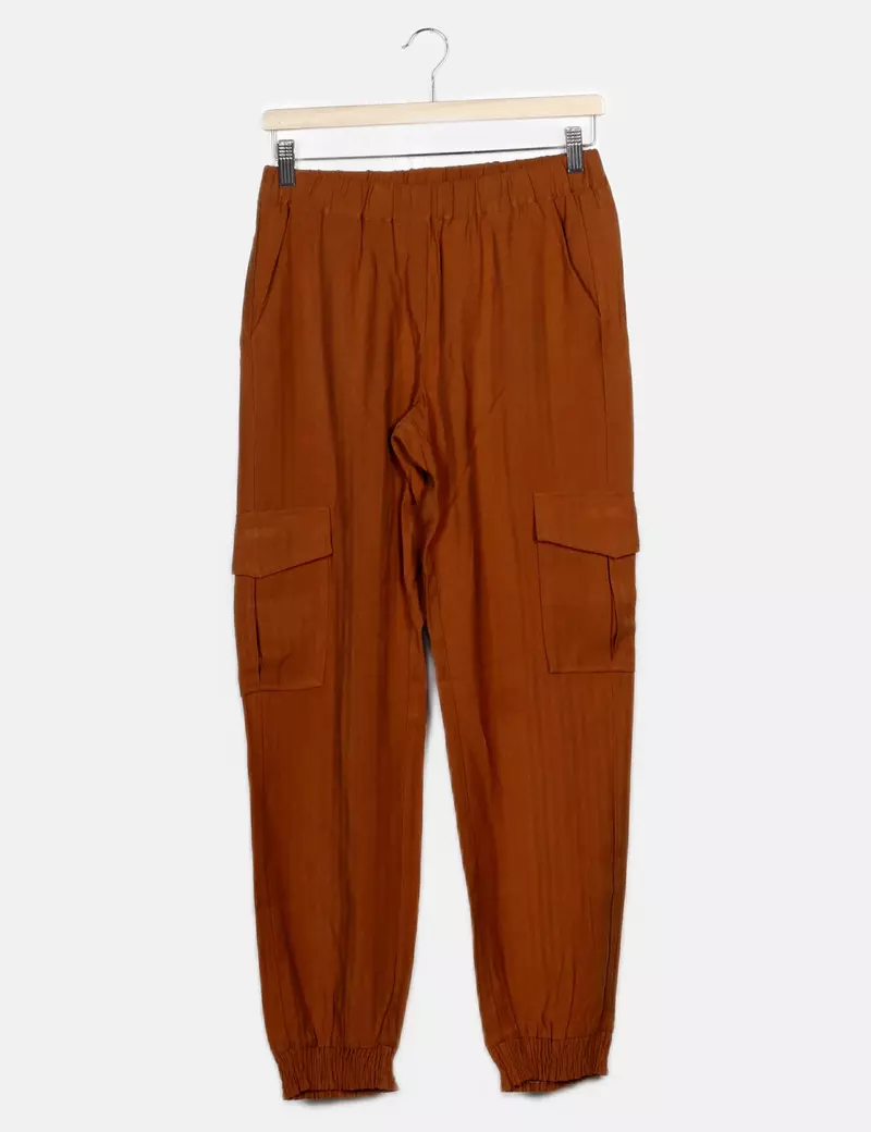 Cargo Skinny o pitillo o slim trousers.