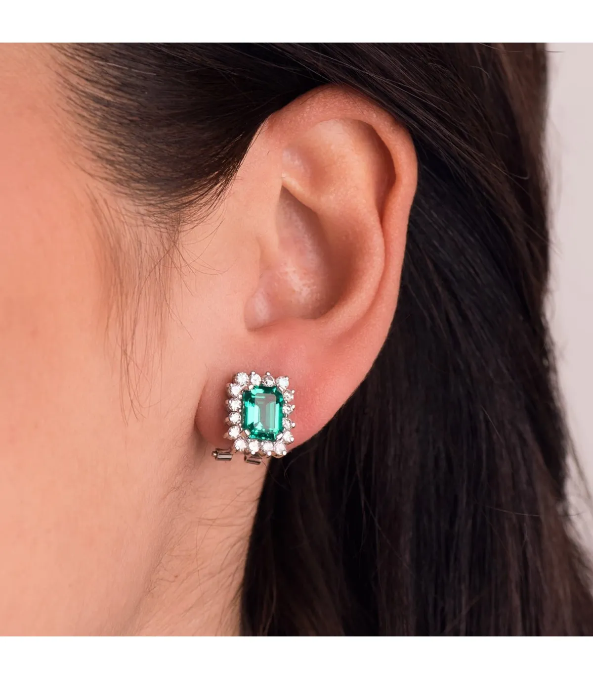 Gold 18K Emerald and Diamonds Earrings Carrie.