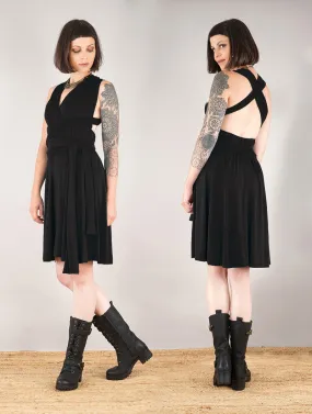 Infinity Short Dress Wakiza in Black