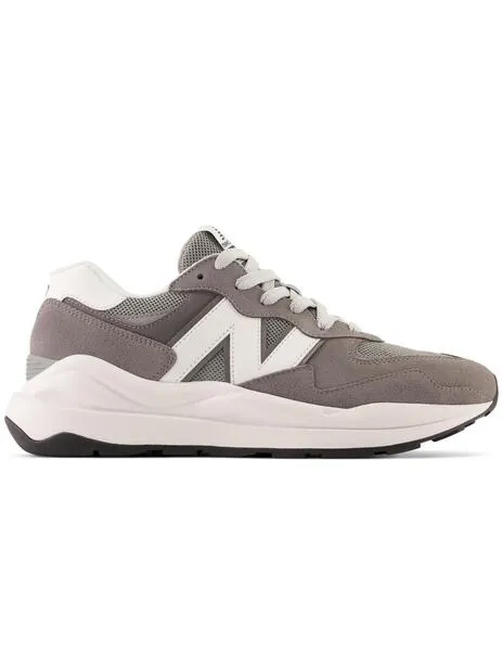 New Balance M5740VPB Gray Unisex Sneakers.