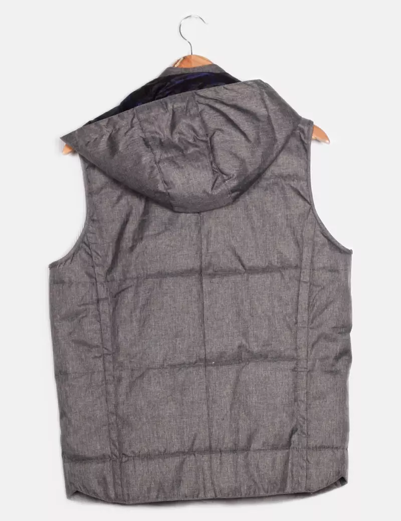 Pedro del Hierro Vest.