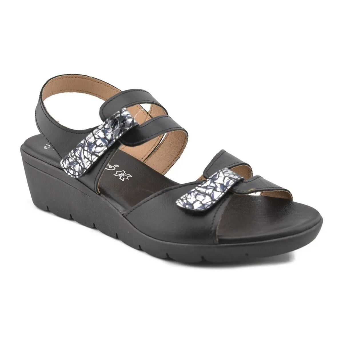 Black leather wedge sandals by Amelie.