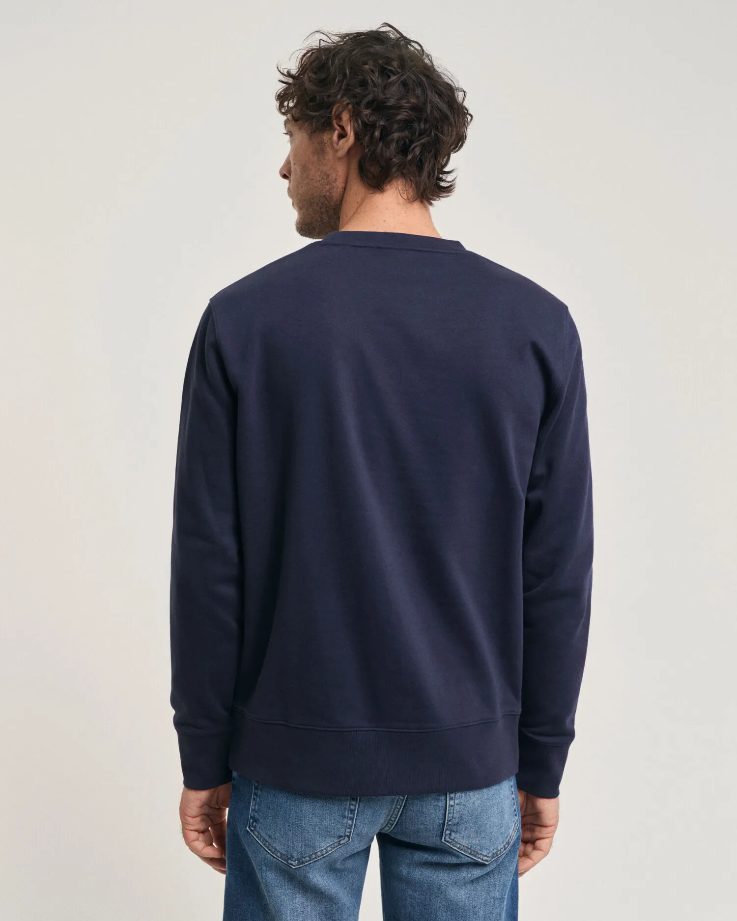 Seasonal Essential Round Neck Sweatshirt with Archive Shield Embroidery