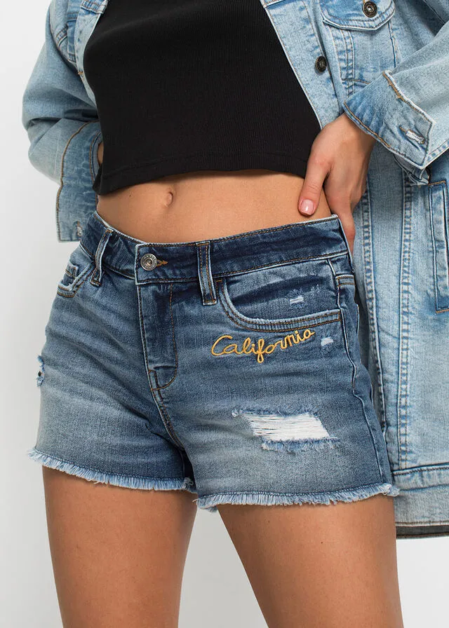 Short denim shorts with embroidery Denim