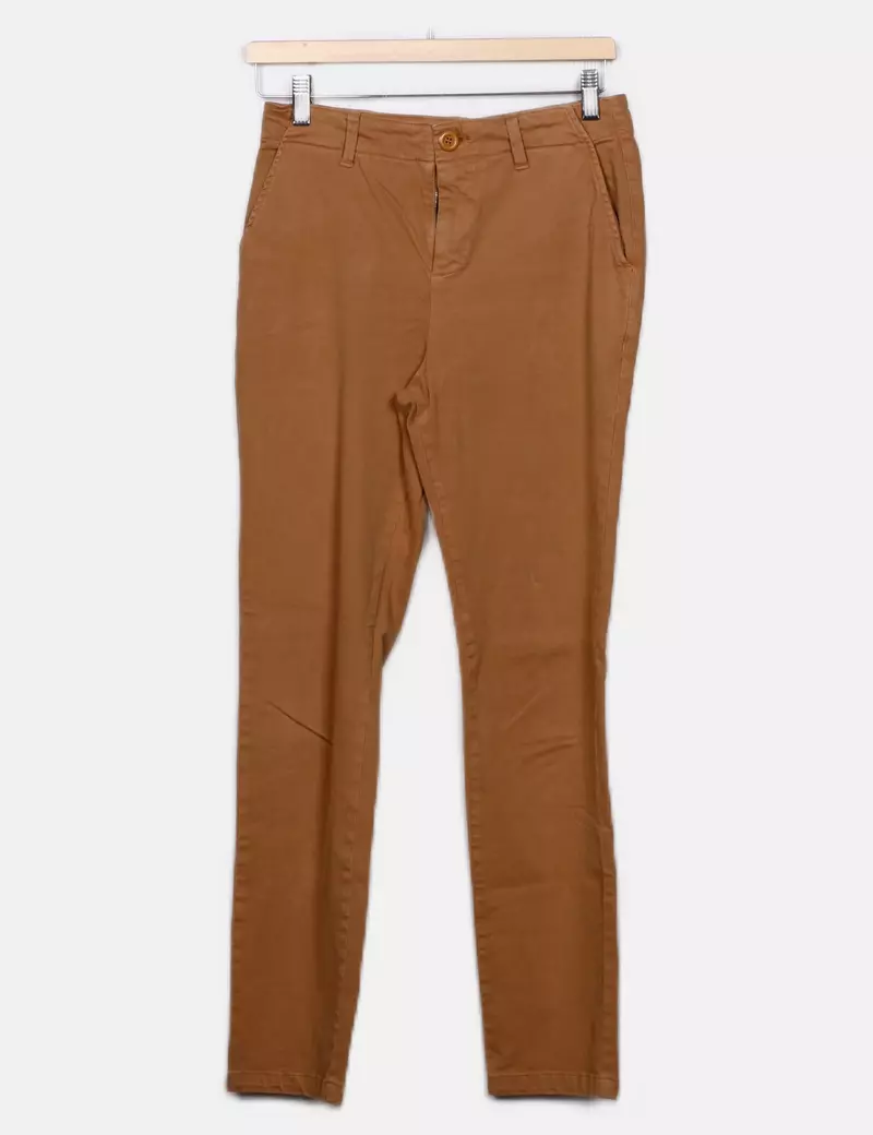 Skinny, Slim, or Slim Fit Chino Pants