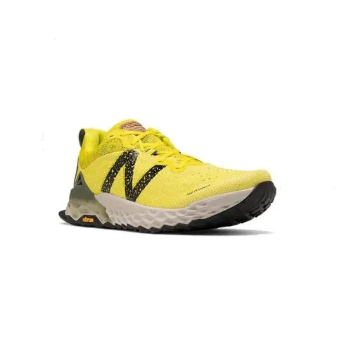 Trail running shoes for men - New Balance Hierro V6 Yellow - MTHIERS6