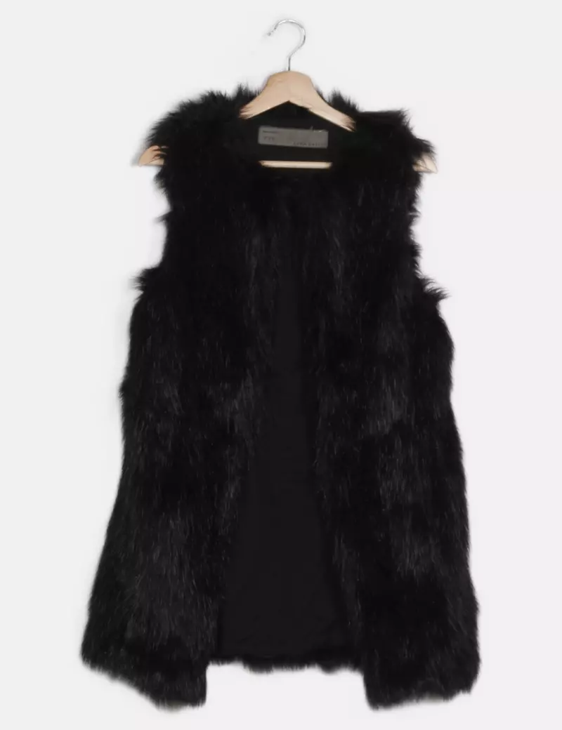 Zara fur vest